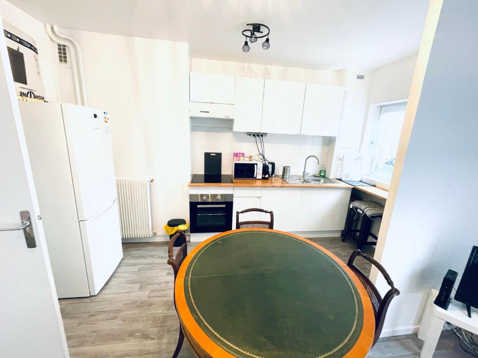 Appartement Bastille - Voltaire - Le Marais - Centre De Paris - 5 Pers Buitenkant foto