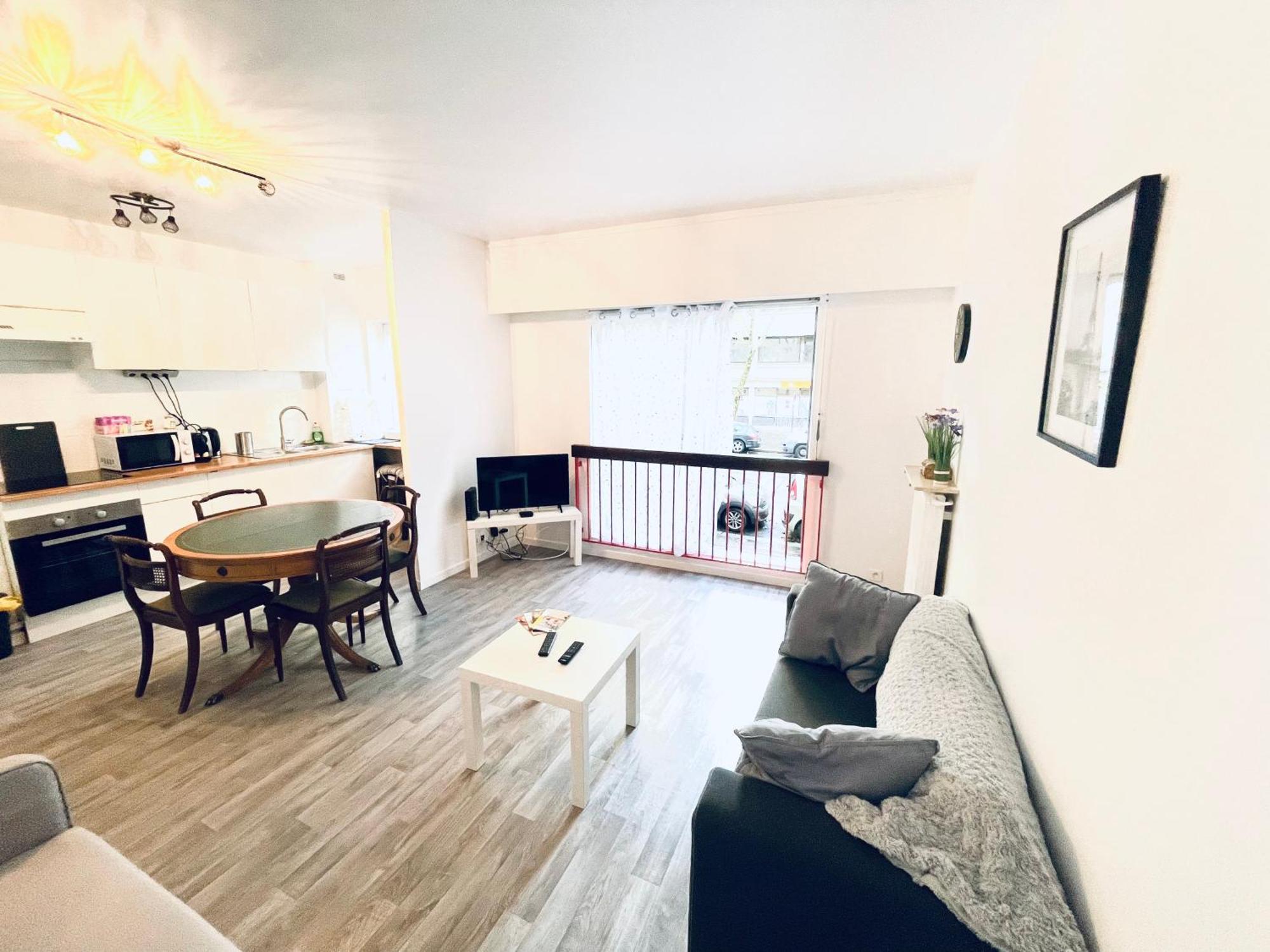 Appartement Bastille - Voltaire - Le Marais - Centre De Paris - 5 Pers Buitenkant foto