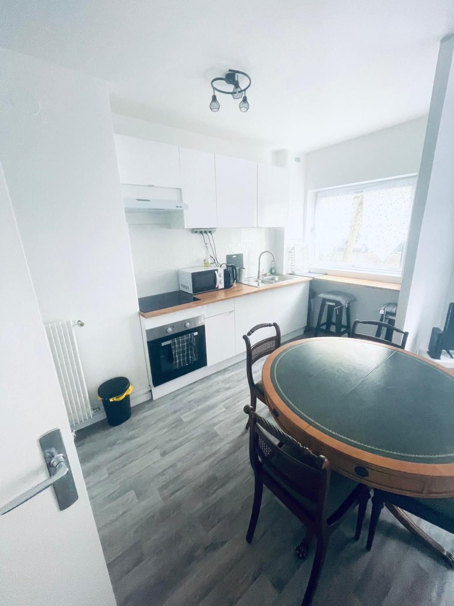 Appartement Bastille - Voltaire - Le Marais - Centre De Paris - 5 Pers Buitenkant foto